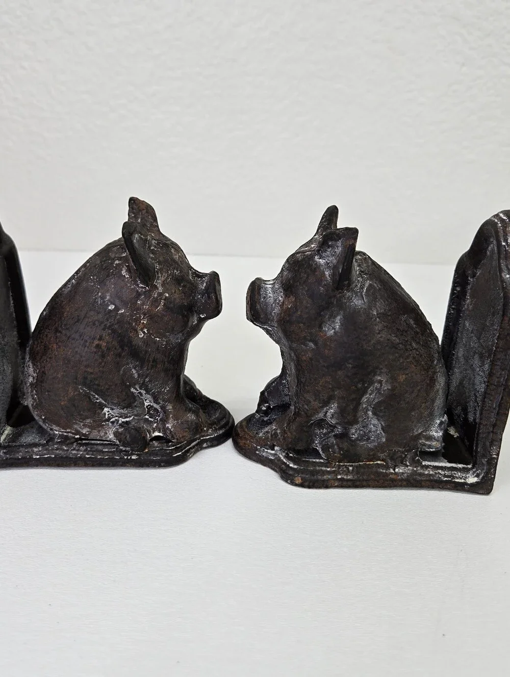 VTG Cast Iron‎ Pig Bookends Set 2 Heavy Rustic Farmhouse Country Decor Black